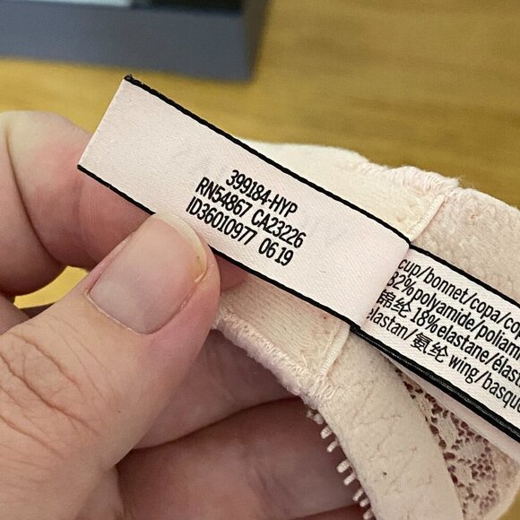 Victoria's Secret Pink Lace Incredible Plunge Bra 32DDD - Picture 7 of 9